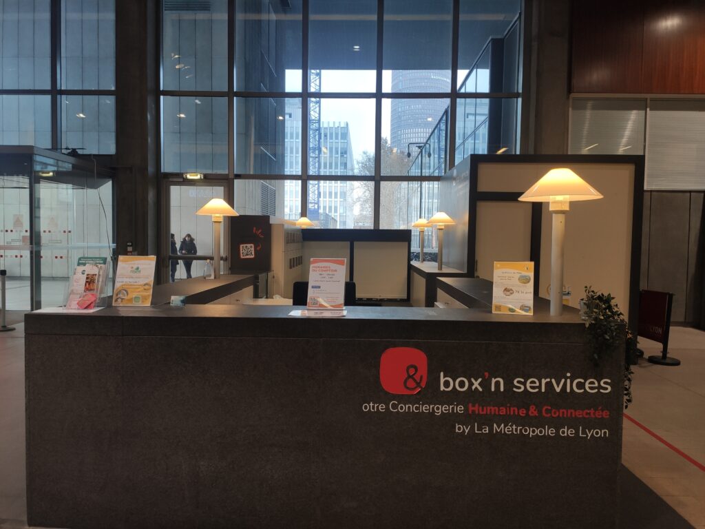 Partager le miel du Rucher du Pillier